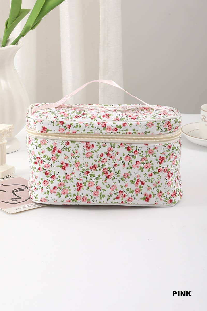 Ditsy Quilted Floral Travel Makeup Bag w/ Organizing Pockets: LAVENDER-200648 / OS