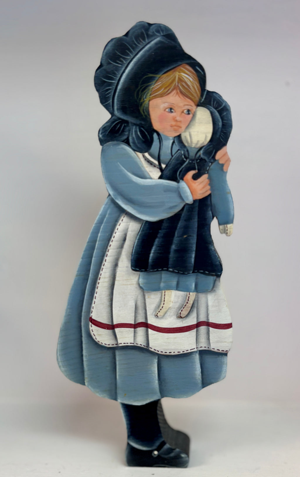 Wood Amish Figurines