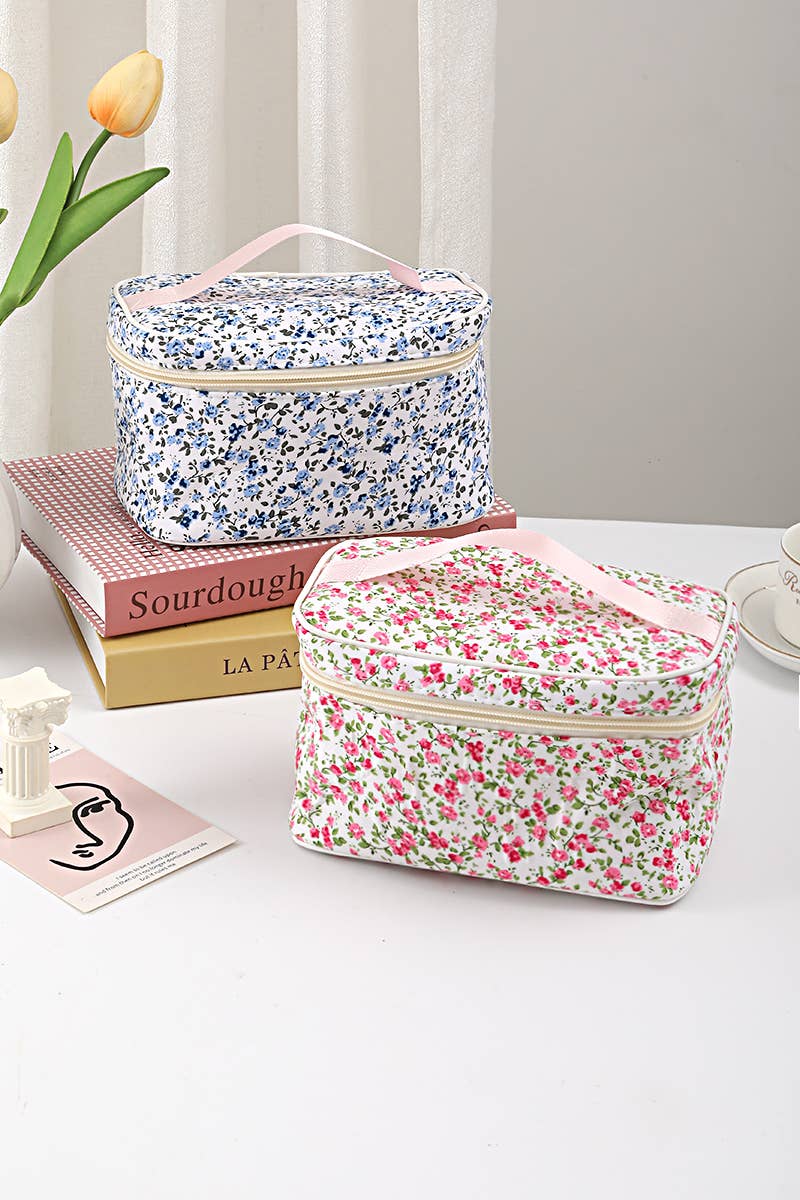 Ditsy Quilted Floral Travel Makeup Bag w/ Organizing Pockets: FUCHSIA-200649 / OS