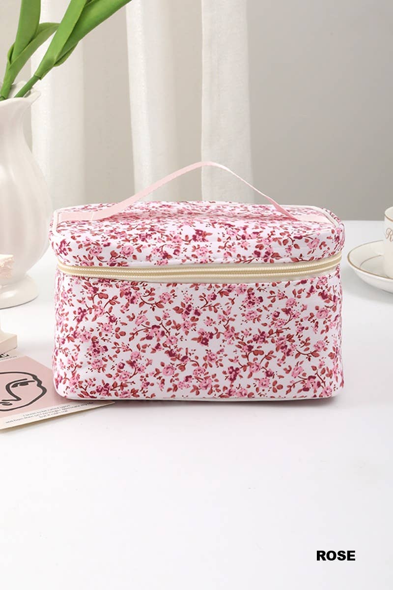 Ditsy Quilted Floral Travel Makeup Bag w/ Organizing Pockets: FUCHSIA-200649 / OS