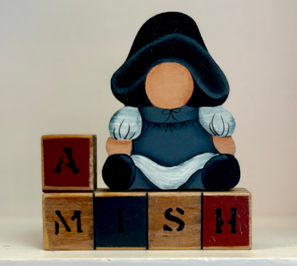 Wood Amish Figurines